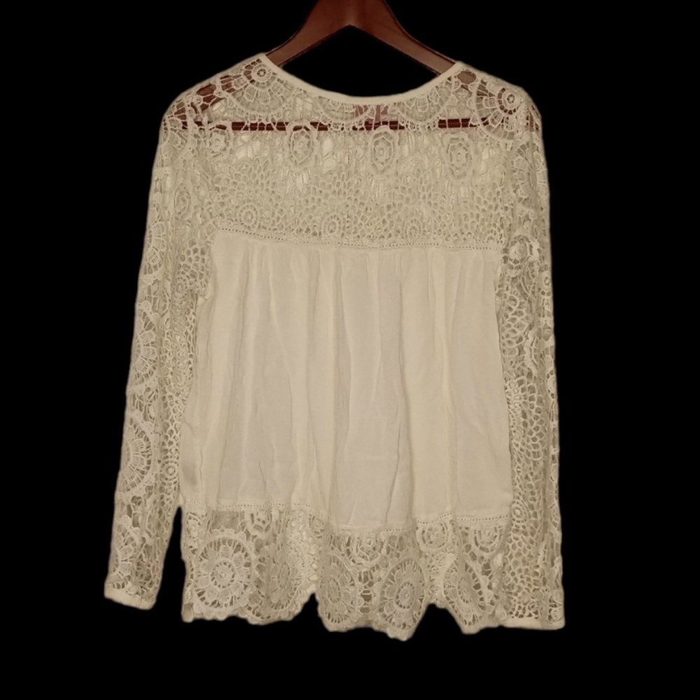 Women’s White Mimi Crochet Lace Top Blouse Size Small